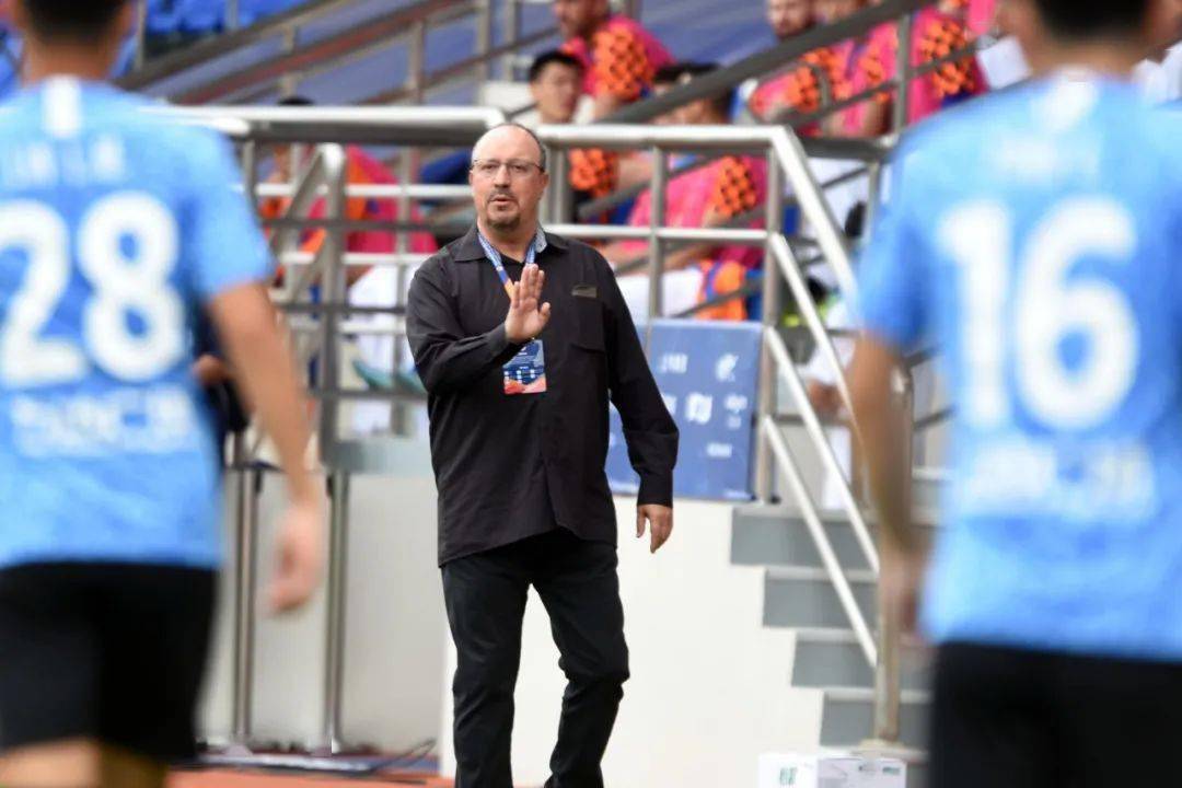 milan米兰_
足协杯见缝插针 联赛场次调整(图2)