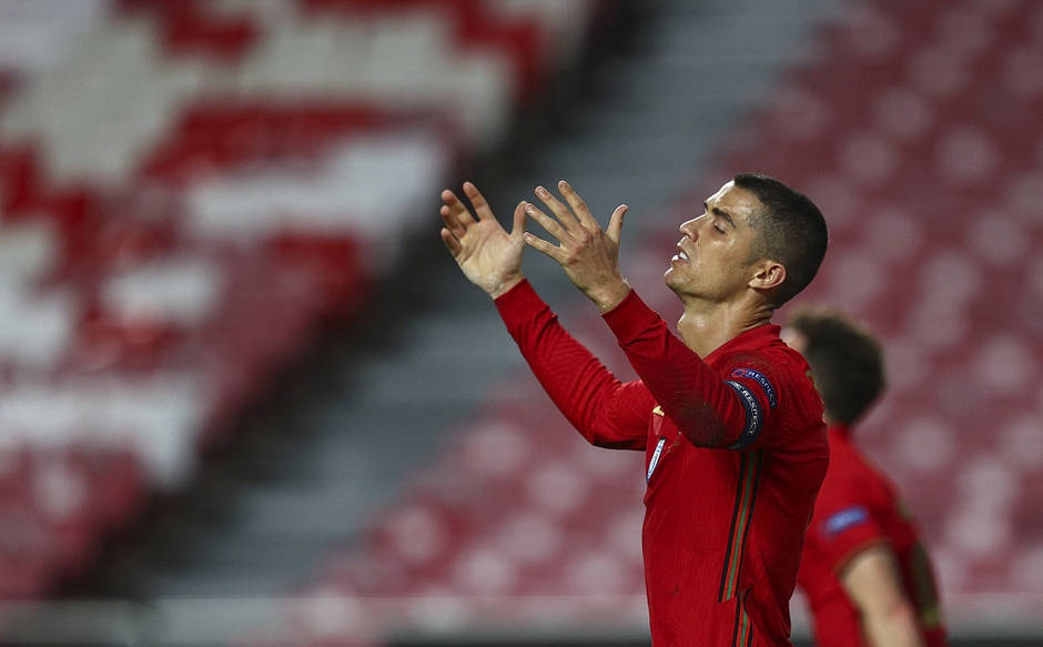 米兰官方网站-
C罗状态一般！葡萄牙输法国自己没进球 但想卫冕欧洲杯有时机！(图3)