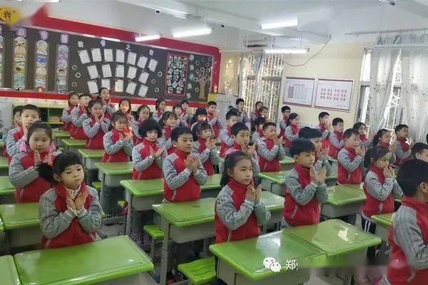 米兰官方网站：
经典诵读亮风貌  阅读展示云直播(图7)